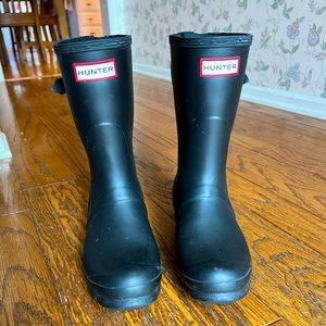 Short Hunter Boots with adjustable strap